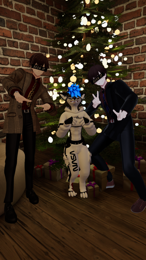 VRChat_2025-12-13_03-25-51.789_2160x3840.png
