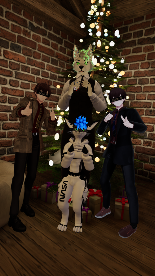 VRChat_2025-12-13_03-26-31.566_2160x3840.png