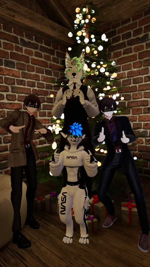 VRChat_2025-12-13_03-26-51.413_2160x3840.png