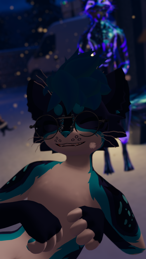 VRChat_2025-12-13_04-16-57.259_2160x3840.png