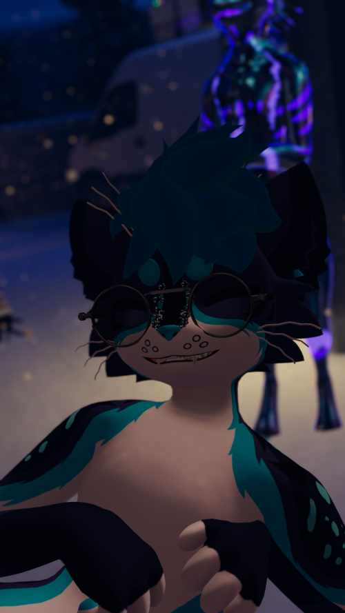 VRChat_2025-12-13_04-16-58.432_2160x3840.png