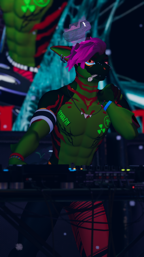 VRChat_2025-12-13_04-18-41.432_2160x3840.png
