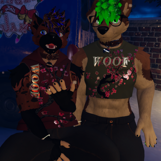 VRChat_2025-12-13_05-49-13.211_2160x3840
