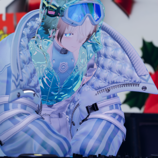 VRChat_2025-12-13_06-46-41.813_2160x3840