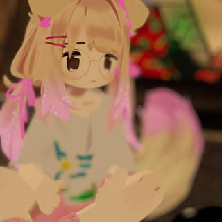 VRChat_2025-12-13_19-23-54.741_2160x3840