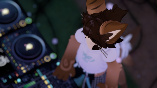 VRChat_2025-12-13_19-41-03.249_3840x2160.png