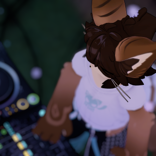 VRChat_2025-12-13_19-41-03.249_3840x2160