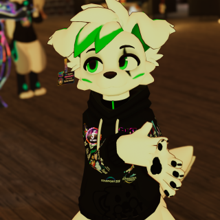 VRChat_2025-12-13_23-05-07.389_2160x3840