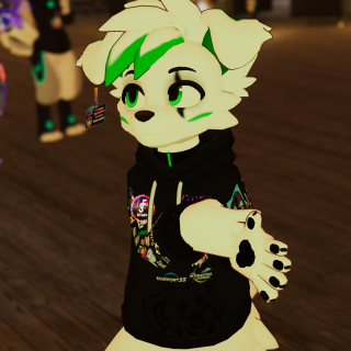 VRChat_2025-12-13_23-05-08.458_2160x3840