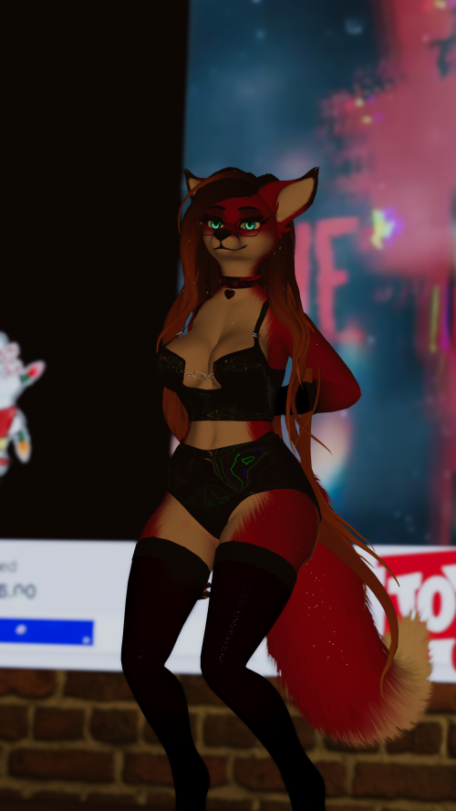VRChat_2025-12-14_00-00-46.281_2160x3840.png
