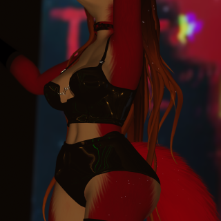 VRChat_2025-12-14_00-00-58.646_2160x3840