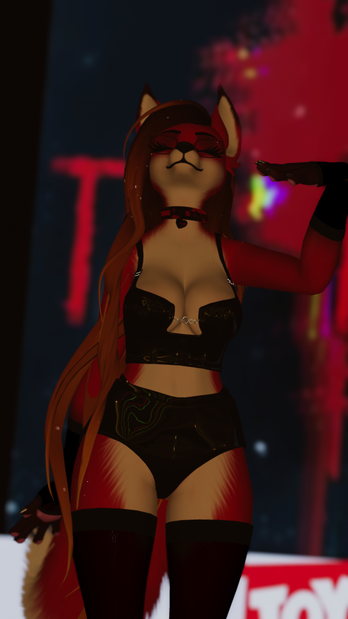 VRChat_2025-12-14_00-01-01.967_2160x3840.png