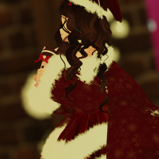 VRChat_2025-12-14_01-40-50.036_2160x3840
