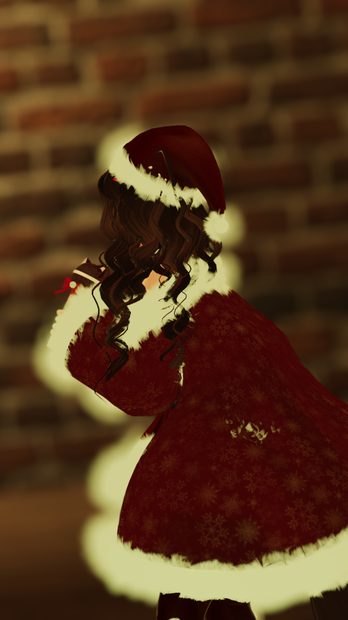 VRChat_2025-12-14_01-41-58.366_2160x3840.png