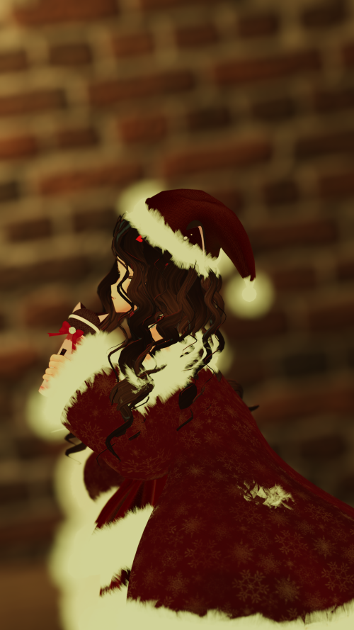 VRChat_2025-12-14_01-42-06.493_2160x3840.png