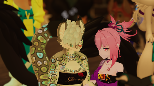 VRChat_2025-12-14_01-44-01.970_3840x2160.png
