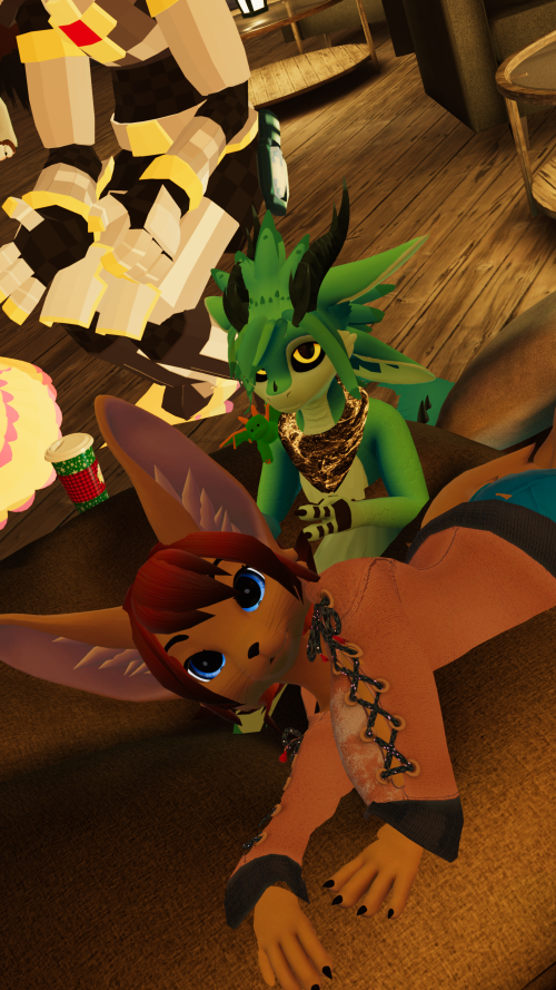 VRChat_2025-12-14_02-43-52.892_2160x3840.png