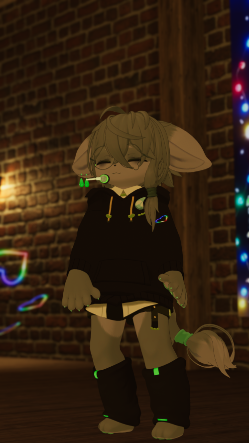 VRChat_2025-12-14_03-04-13.045_2160x3840.png