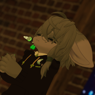 VRChat_2025-12-14_03-04-22.749_3840x2160