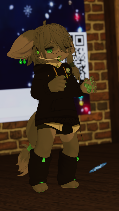 VRChat_2025-12-14_03-05-48.745_2160x3840.png