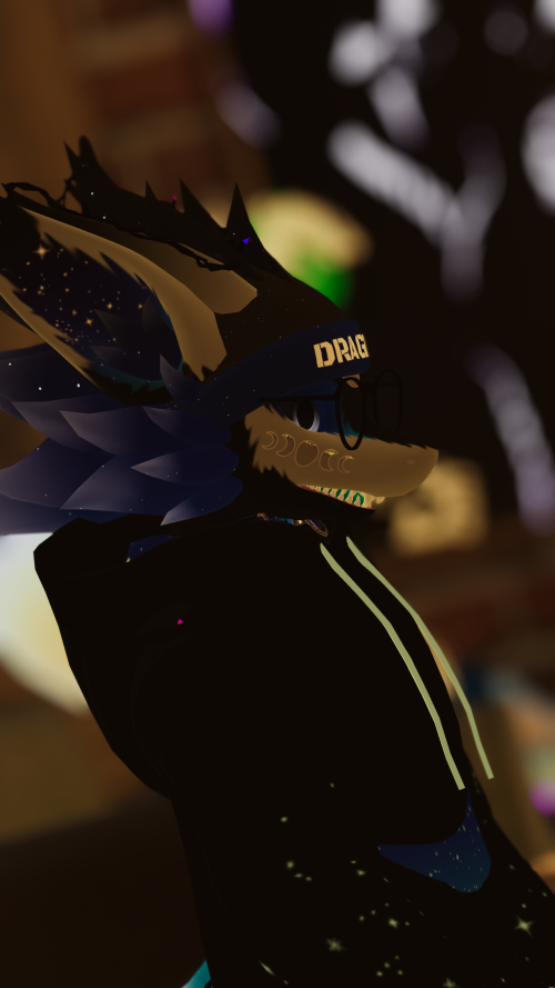 VRChat_2025-12-14_20-04-58.785_2160x3840.png