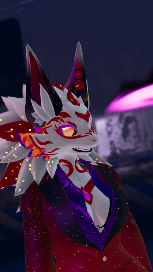 VRChat_2025-12-14_20-34-49.660_2160x3840.png