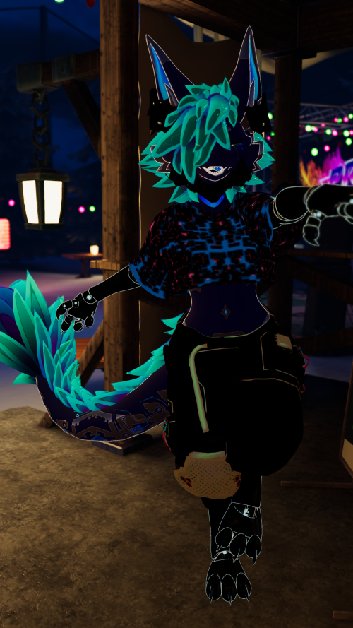 VRChat_2025-12-14_23-56-41.581_2160x3840.png