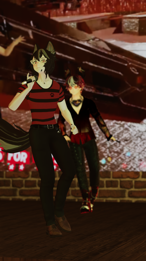 VRChat_2025-12-15_03-05-15.363_2160x3840.png