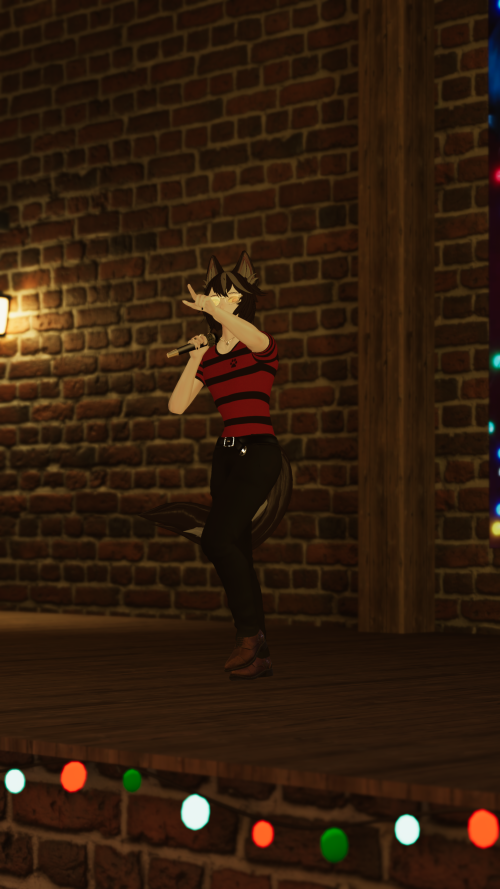 VRChat_2025-12-15_03-05-57.396_2160x3840.png
