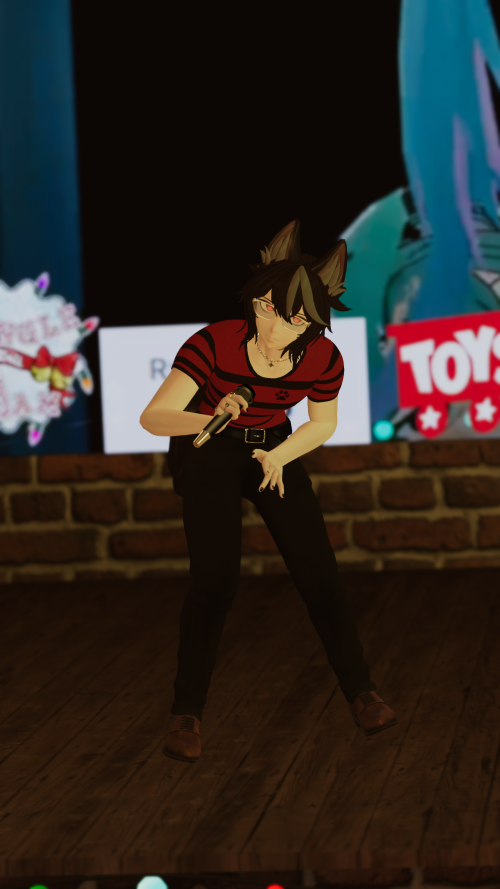 VRChat_2025-12-15_03-07-30.305_2160x3840.png