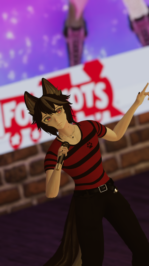 VRChat_2025-12-15_03-23-19.293_2160x3840.png