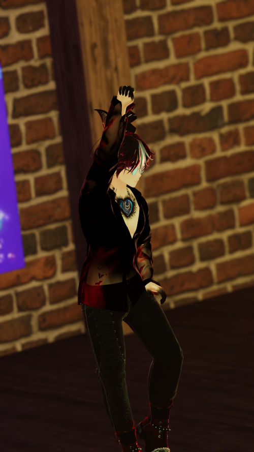 VRChat_2025-12-15_03-23-23.294_2160x3840.png