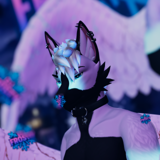 VRChat_2025-12-15_05-32-20.068_2160x3840