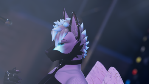 VRChat_2025-12-15_05-33-47.313_3840x2160.png