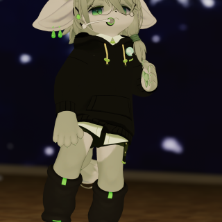 VRChat_2025-12-21_22-48-47.171_2160x3840