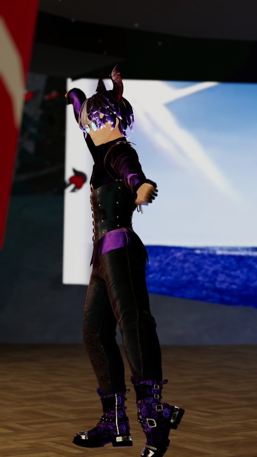 VRChat_2025-12-22_01-17-22.404_2160x3840.png