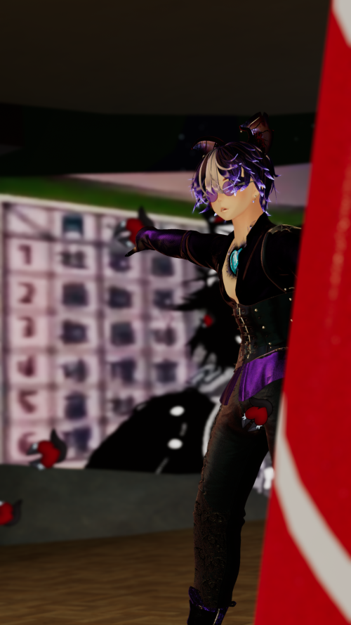 VRChat_2025-12-22_01-40-13.489_2160x3840.png