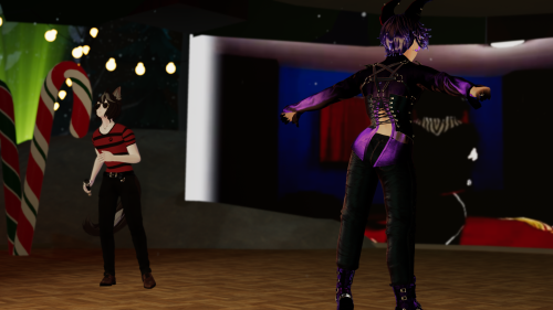 VRChat_2025-12-22_01-40-35.370_3840x2160.png