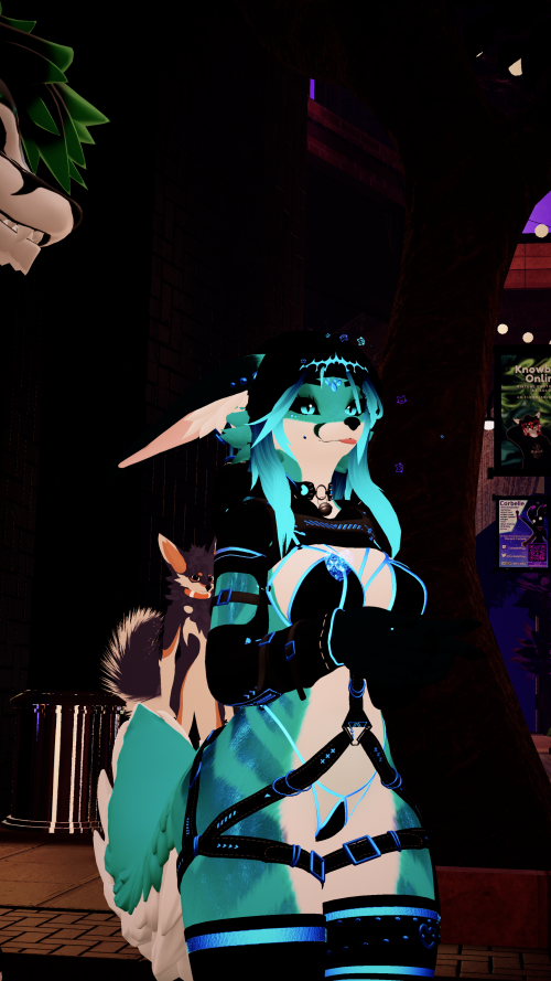 VRChat_2025-03-28_21-27-40.350_2160x3840.png
