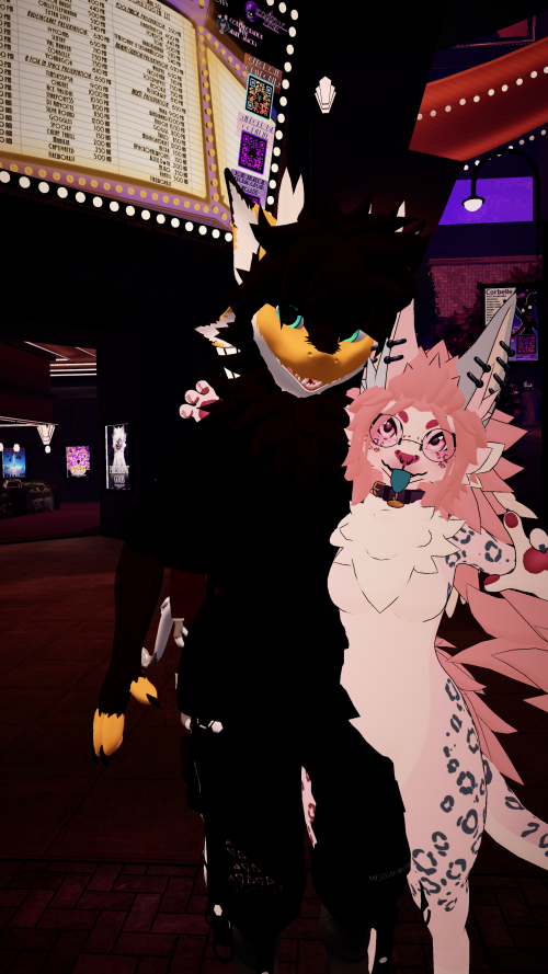 VRChat_2025-03-28_21-34-22.098_2160x3840.png