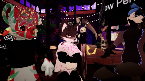 VRChat_2025-03-28_21-36-22.091_3840x2160.png
