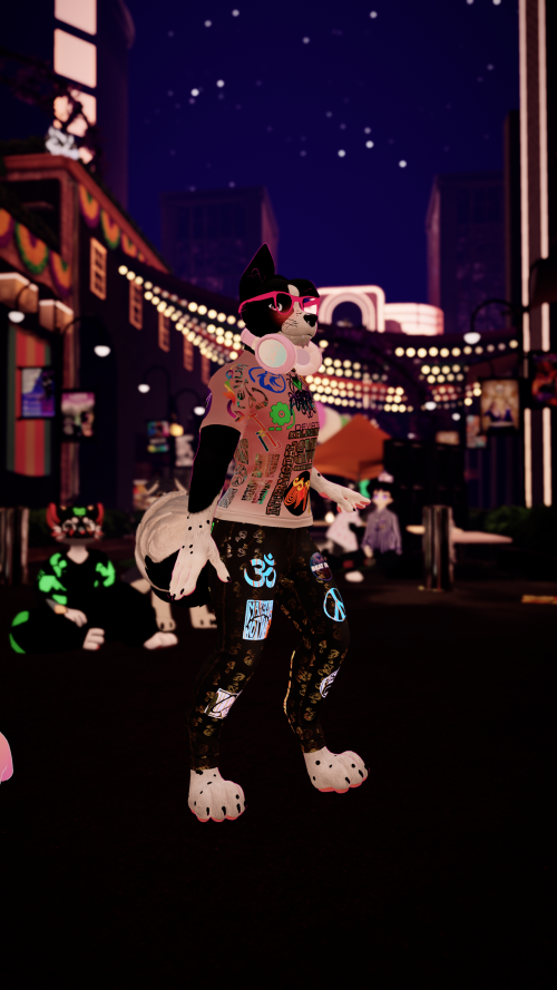 VRChat_2025-03-28_22-13-55.337_2160x3840.png