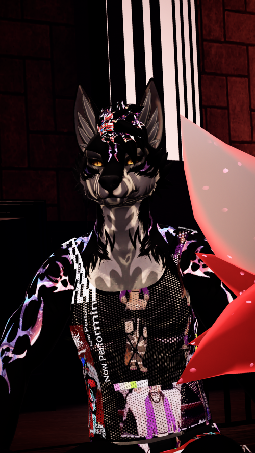 VRChat_2025-03-29_00-27-09.314_2160x3840.png