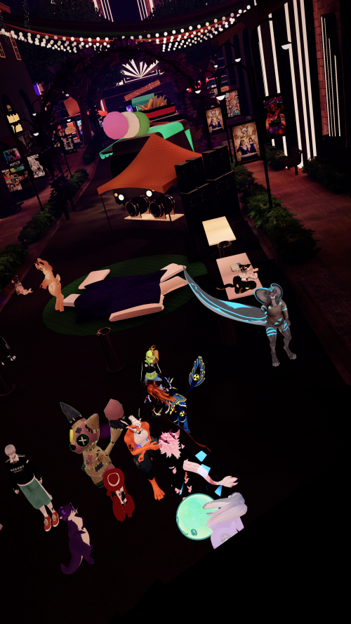 VRChat_2025-03-29_01-46-52.204_2160x3840.png