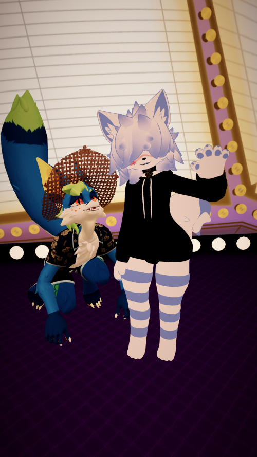 VRChat_2025-03-29_21-58-36.282_2160x3840.png