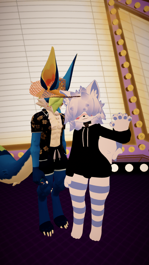 VRChat_2025-03-29_21-58-39.072_2160x3840.png