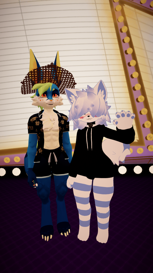 VRChat_2025-03-29_21-58-42.479_2160x3840.png
