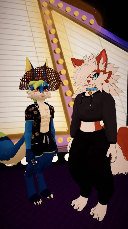 VRChat_2025-03-29_21-59-29.681_2160x3840.png