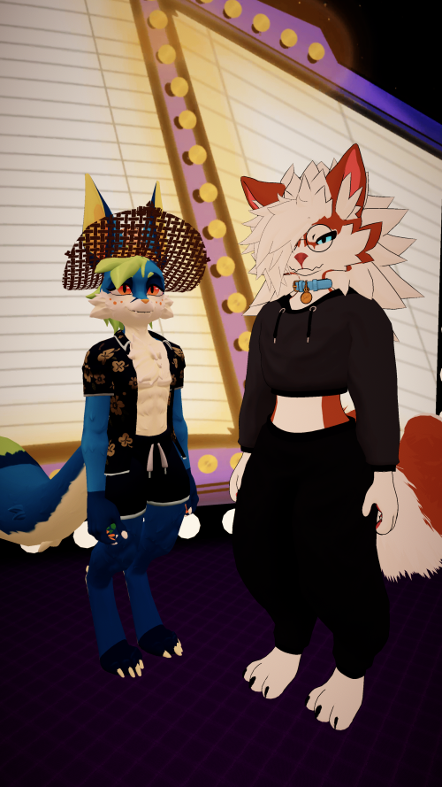 VRChat_2025-03-29_21-59-30.964_2160x3840.png