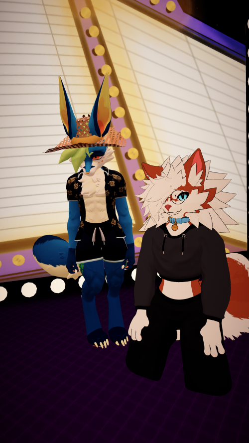 VRChat_2025-03-29_21-59-41.178_2160x3840.png
